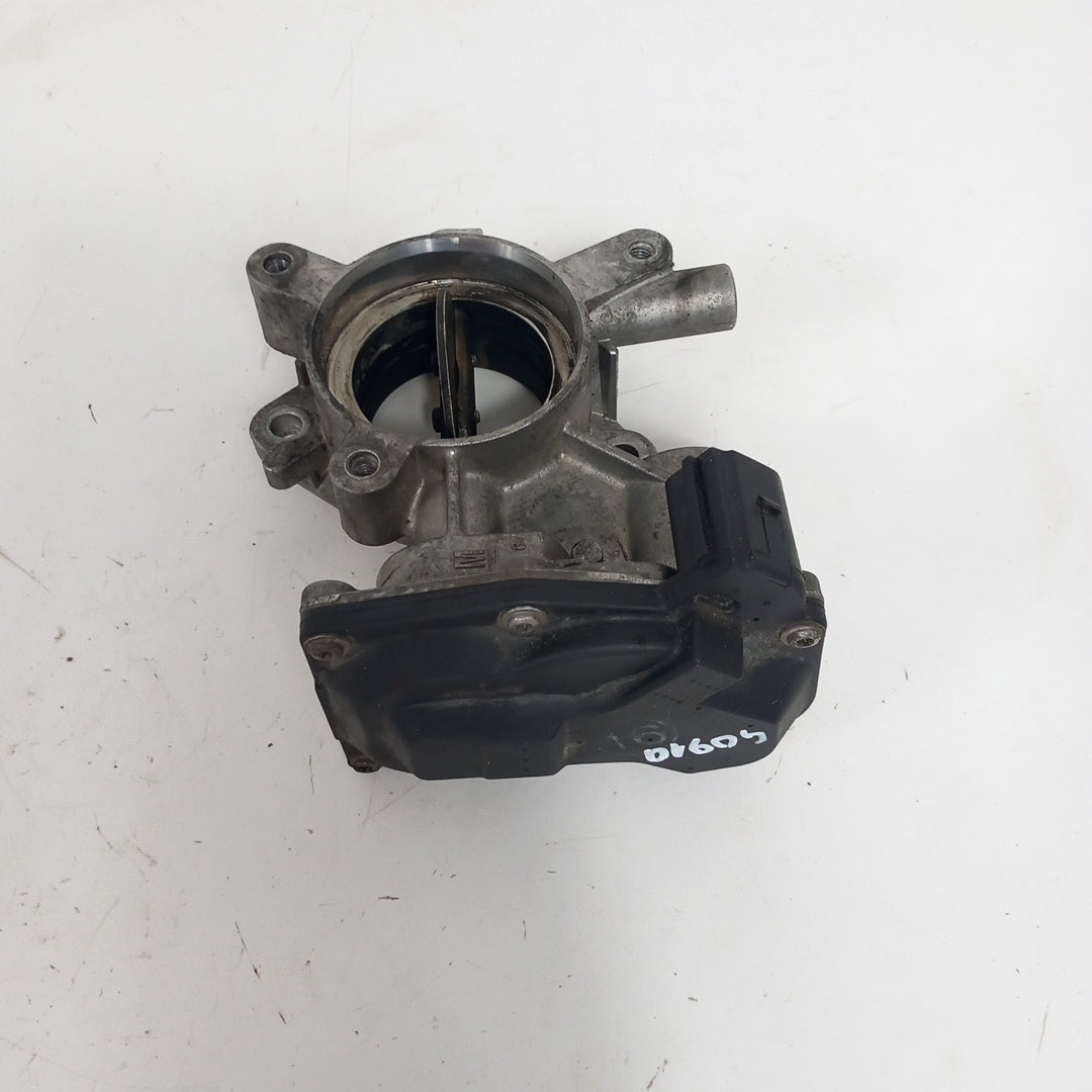Дроселова клапа Opel Insignia A 2,0 CDTI
