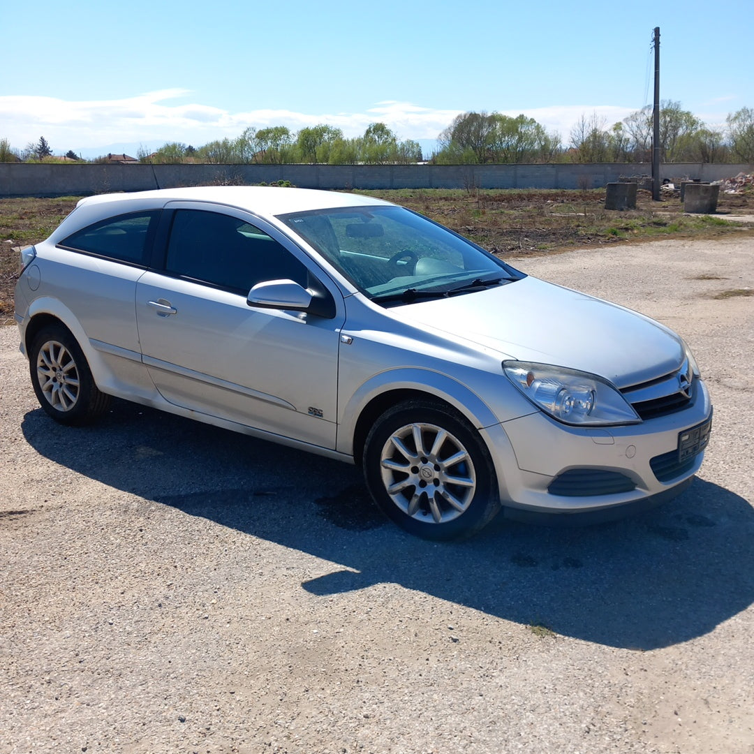 Opel Astra H GTC 1,8 Z18XE Silver / А0421 снимки