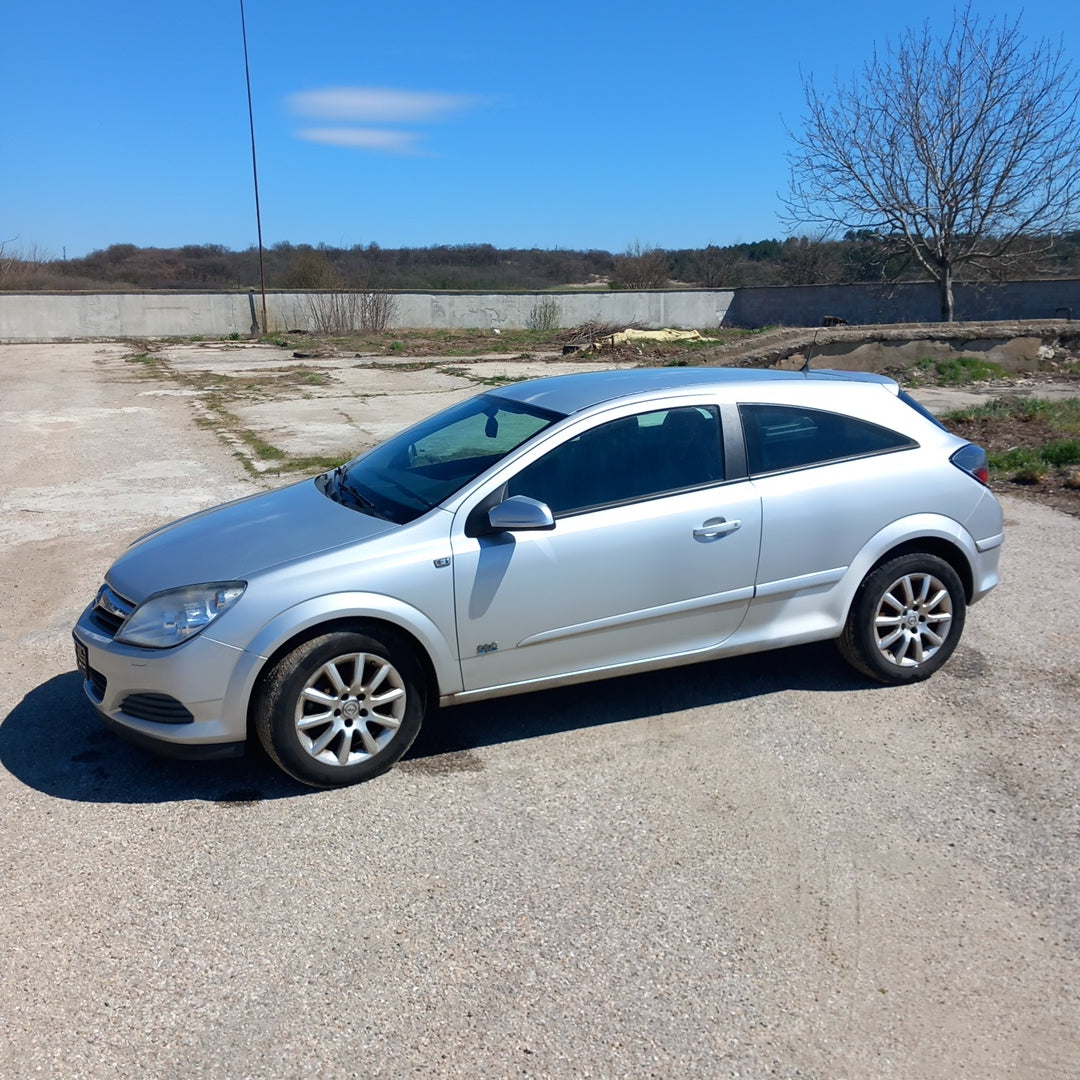 Opel Astra H GTC 1,8 Z18XE Silver / А0421 снимки