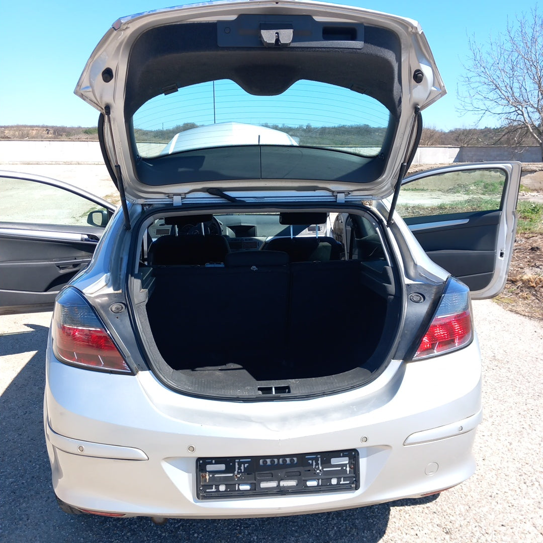Opel Astra H GTC 1,8 Z18XE Silver / А0421 снимки