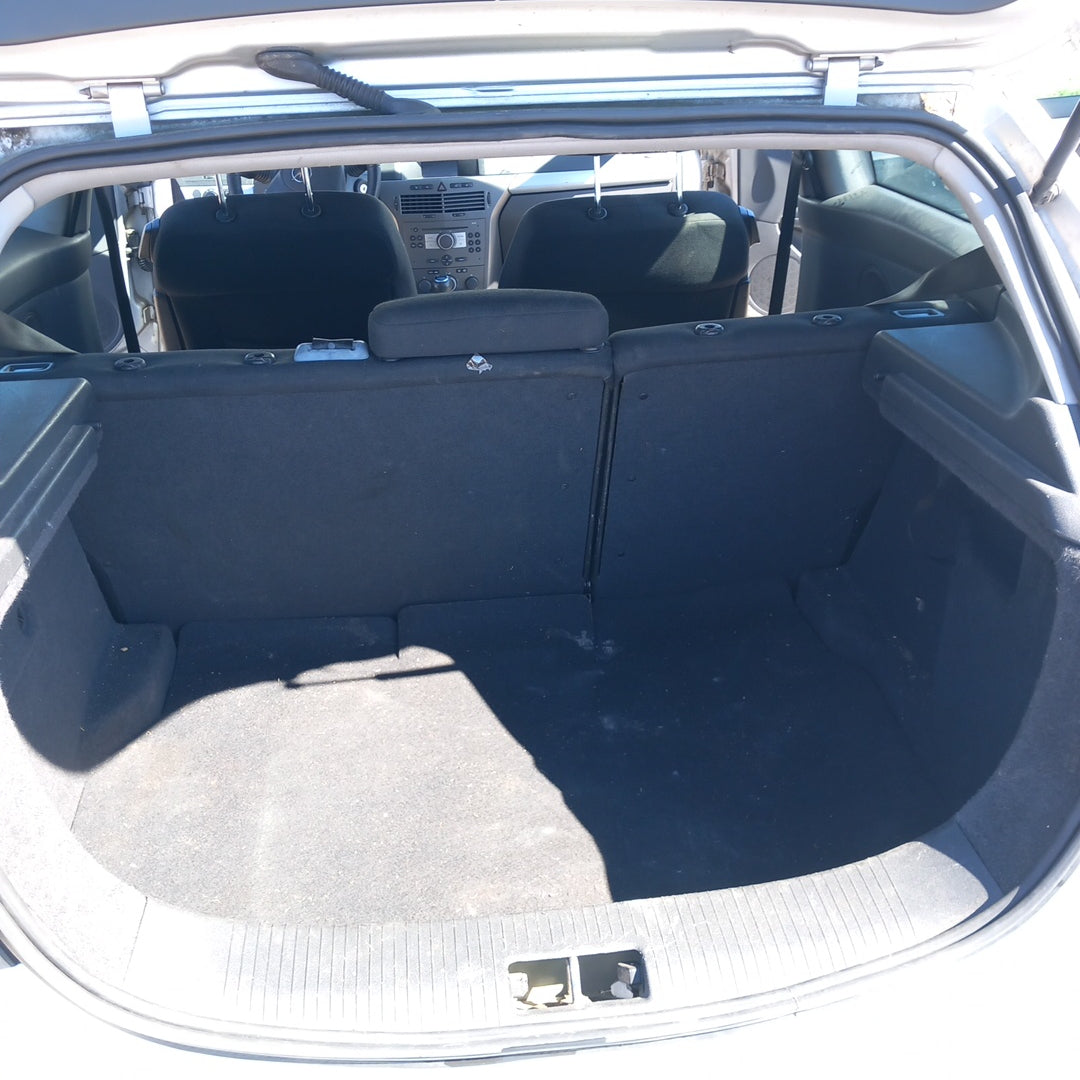 Opel Astra H GTC 1,8 Z18XE Silver / А0421 снимки