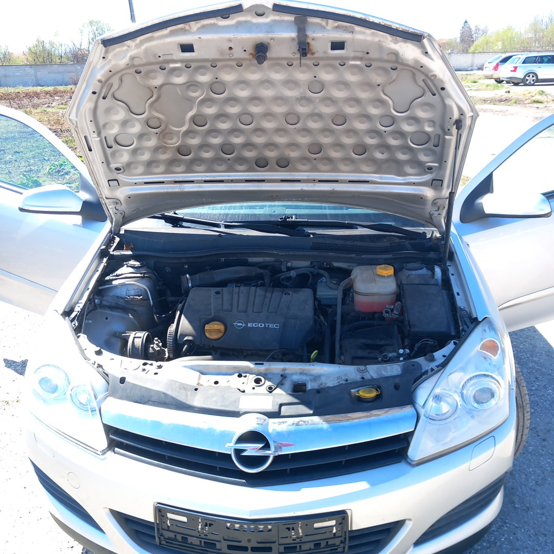 Opel Astra H GTC 1,8 Z18XE Silver / А0421 снимки