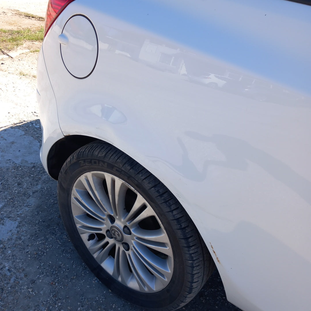 Opel Corsa D 1,4 Facelift A14XER white 3-doors 2011 / S0720 снимки