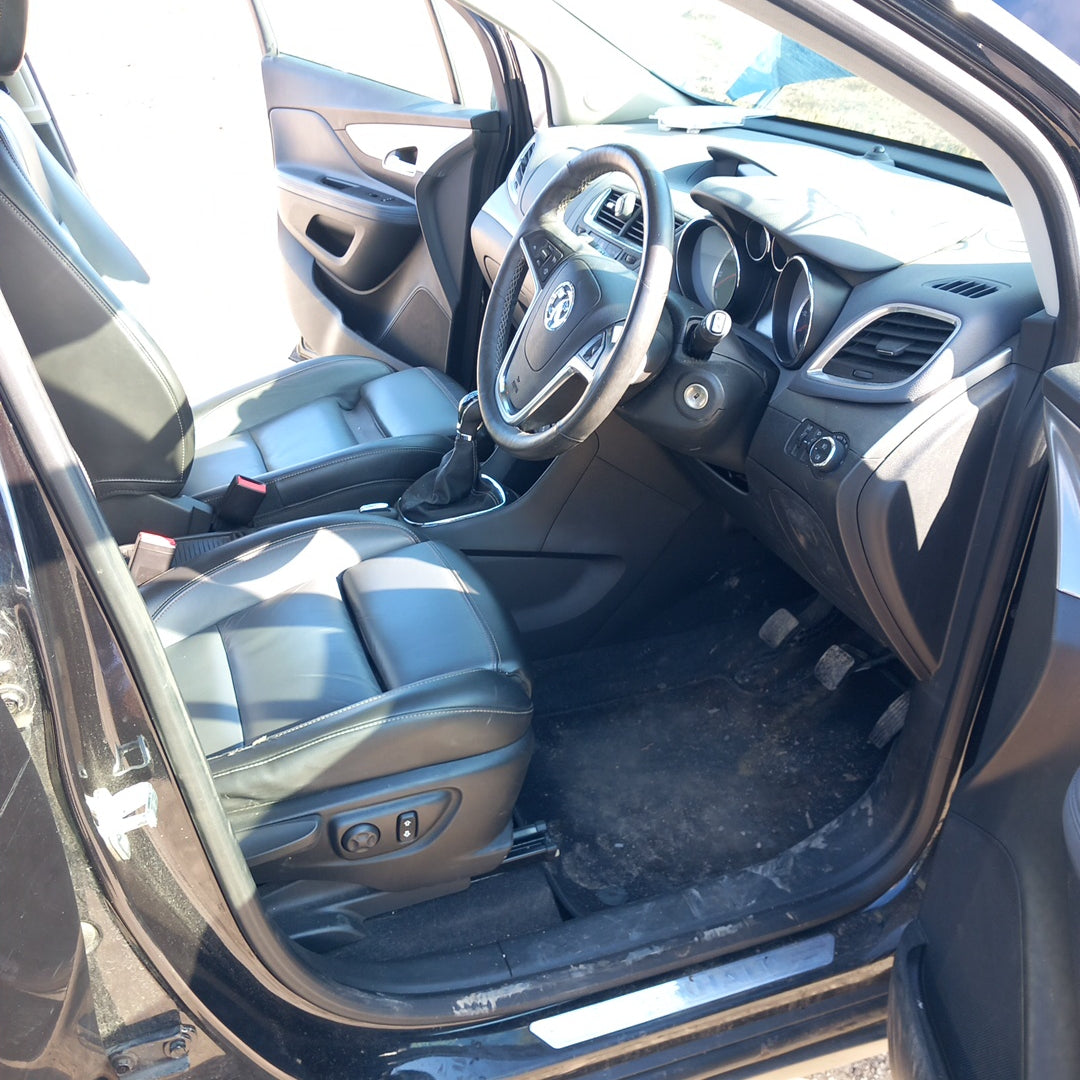 Opel Mokka 1,7 CDTI Black A17DTS 2013 / J1302 снимки