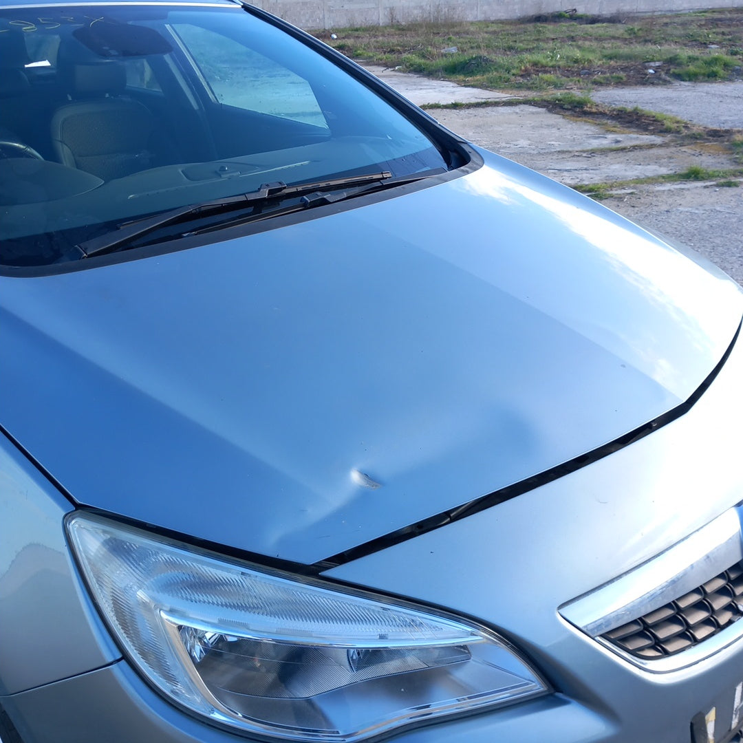 Opel Astra J 2,0 CDTI Sports Tourer Silver 2011 / P1012 снимки