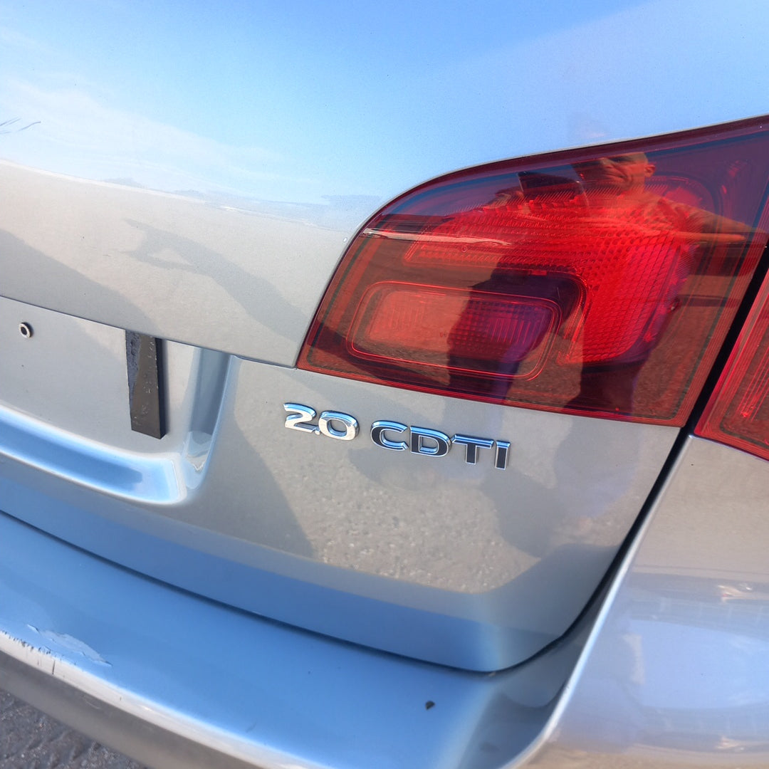 Opel Astra J 2,0 CDTI Sports Tourer Silver 2011 / P1012 снимки