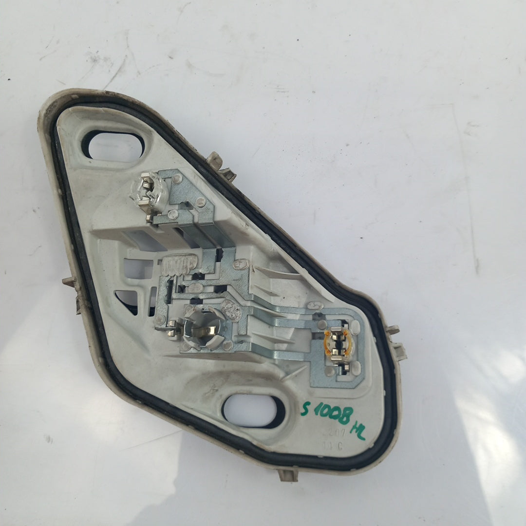 Платка фасунги ляв стоп заден външен Opel Meriva B