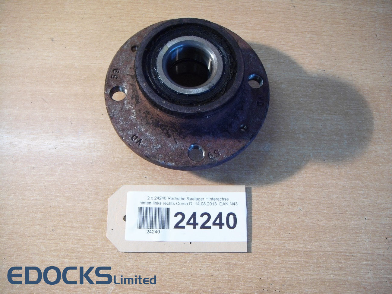 Главина колесен лагер заден мост заден ляв десен Adam Corsa D Opel