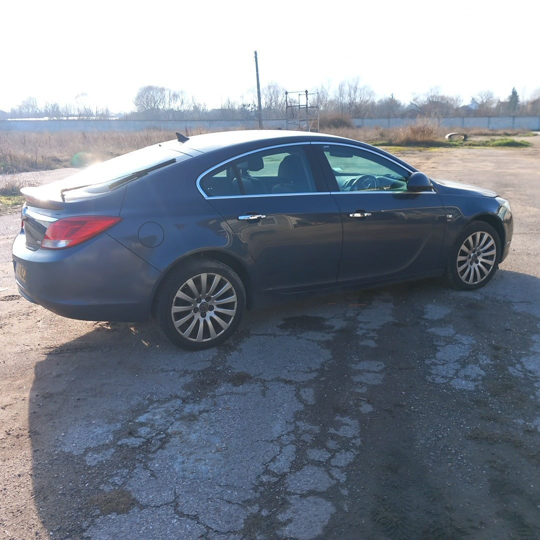 Opel Insignia A 2,0 CDTI A20DTJ blue 2009 / G0908 снимки