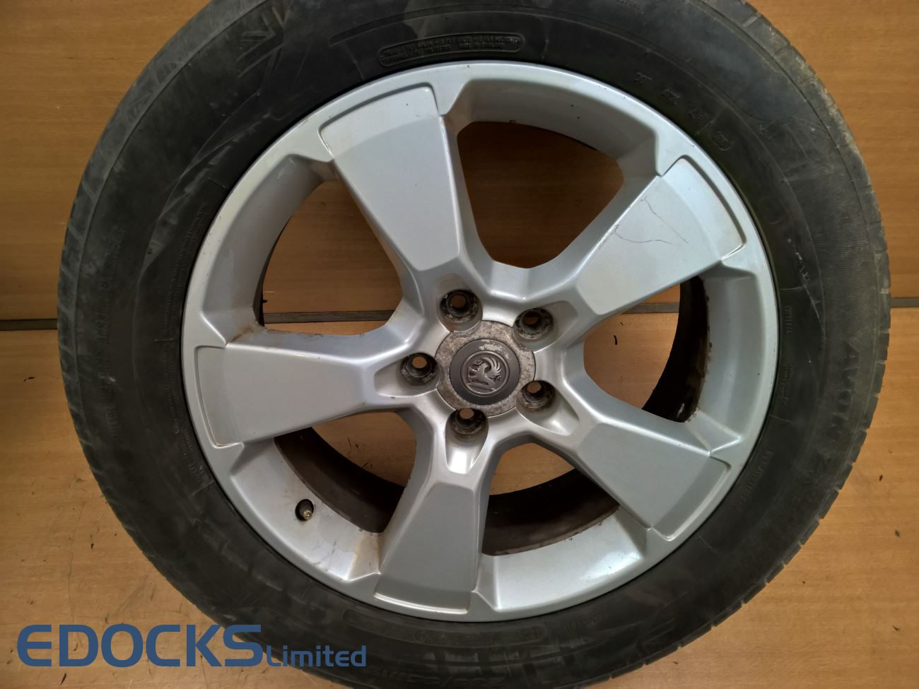 Оригинални алуминиеви 17" цола джанти 7J ET45 болт кръг 5X 115 Antara Opel
