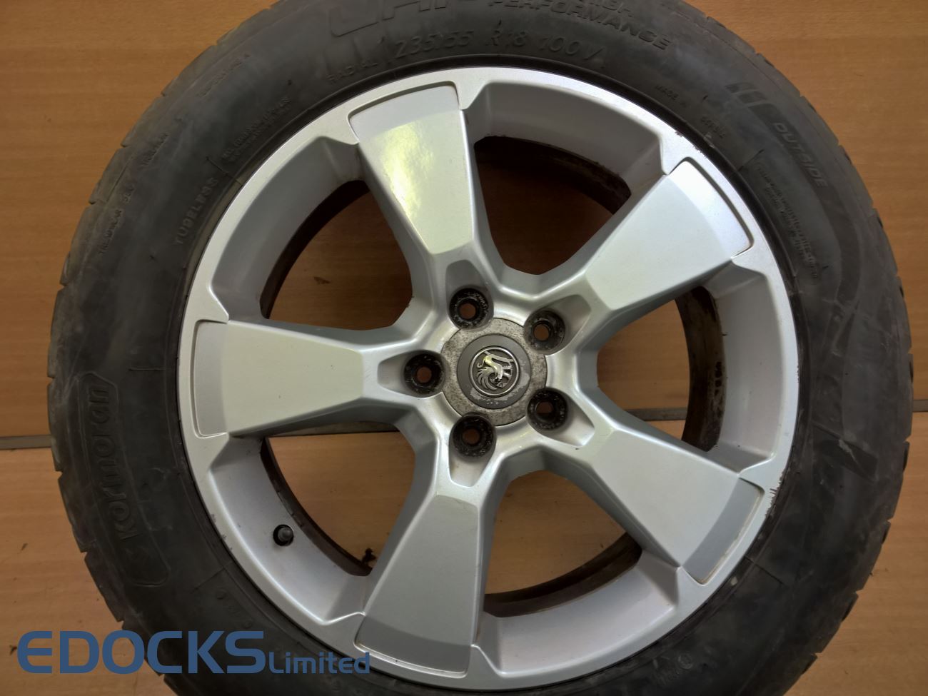 Оригинални алуминиеви 17" цола джанти 7J ET45 болт кръг 5X 115 Antara Opel