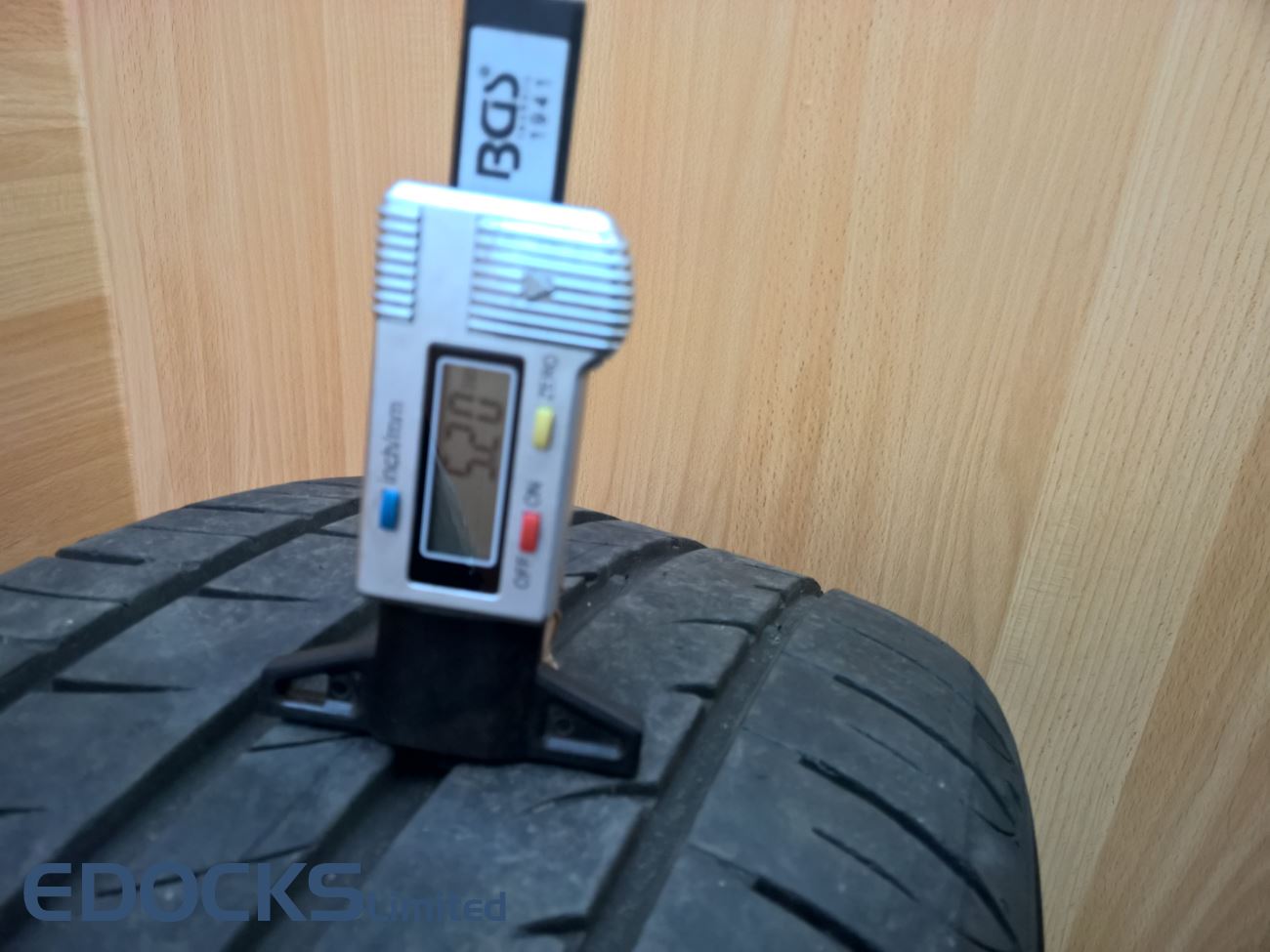 Алуминиеви джанти 18 цола KBA 45551 ET35 гуми 225/45/R18 95V Signum Opel