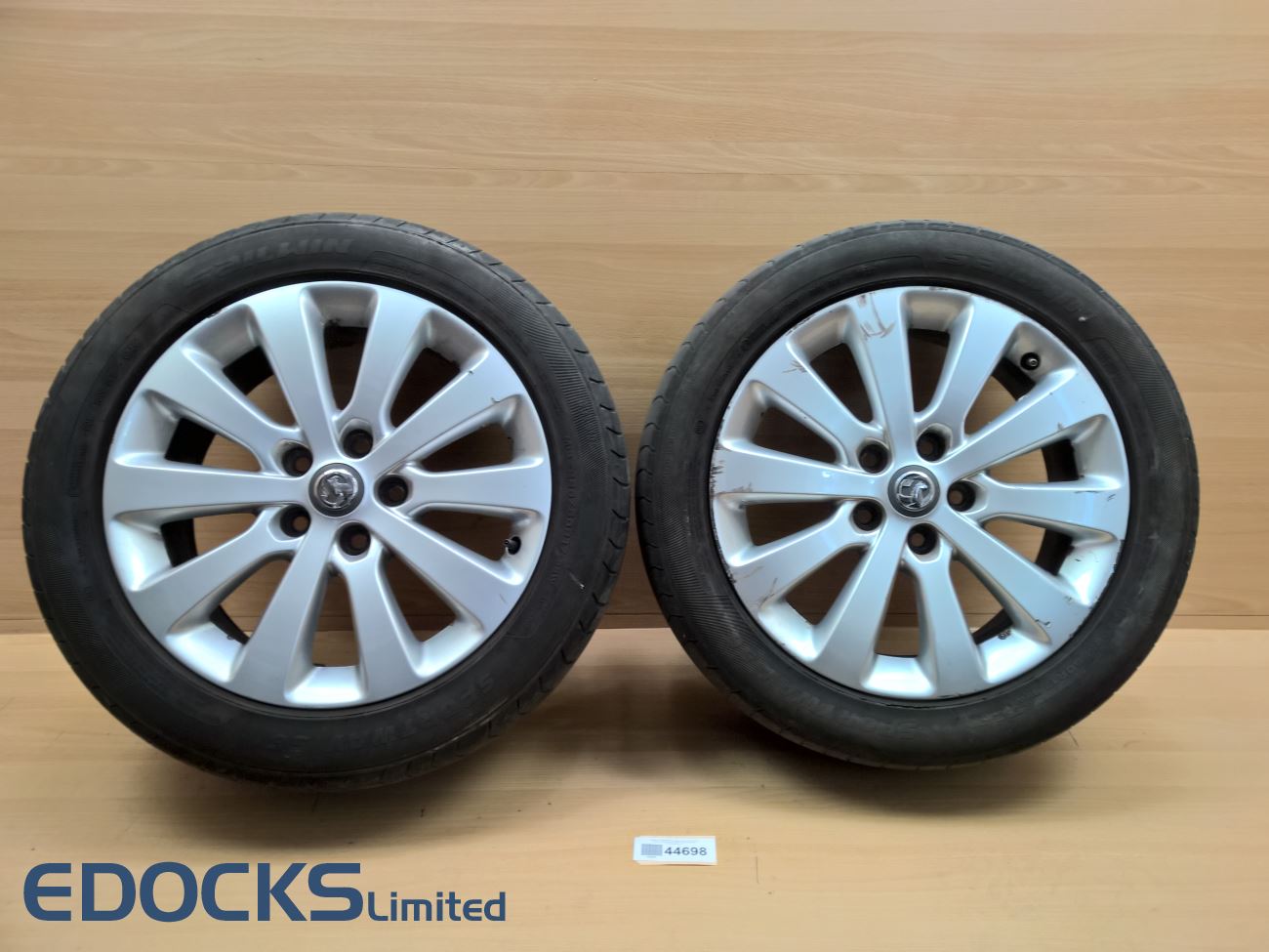 Aлуминиеви джанти 2х 17'' оригинални 7J ET44 M+S гуми 225/50/17 Astra J Zafira C Opel