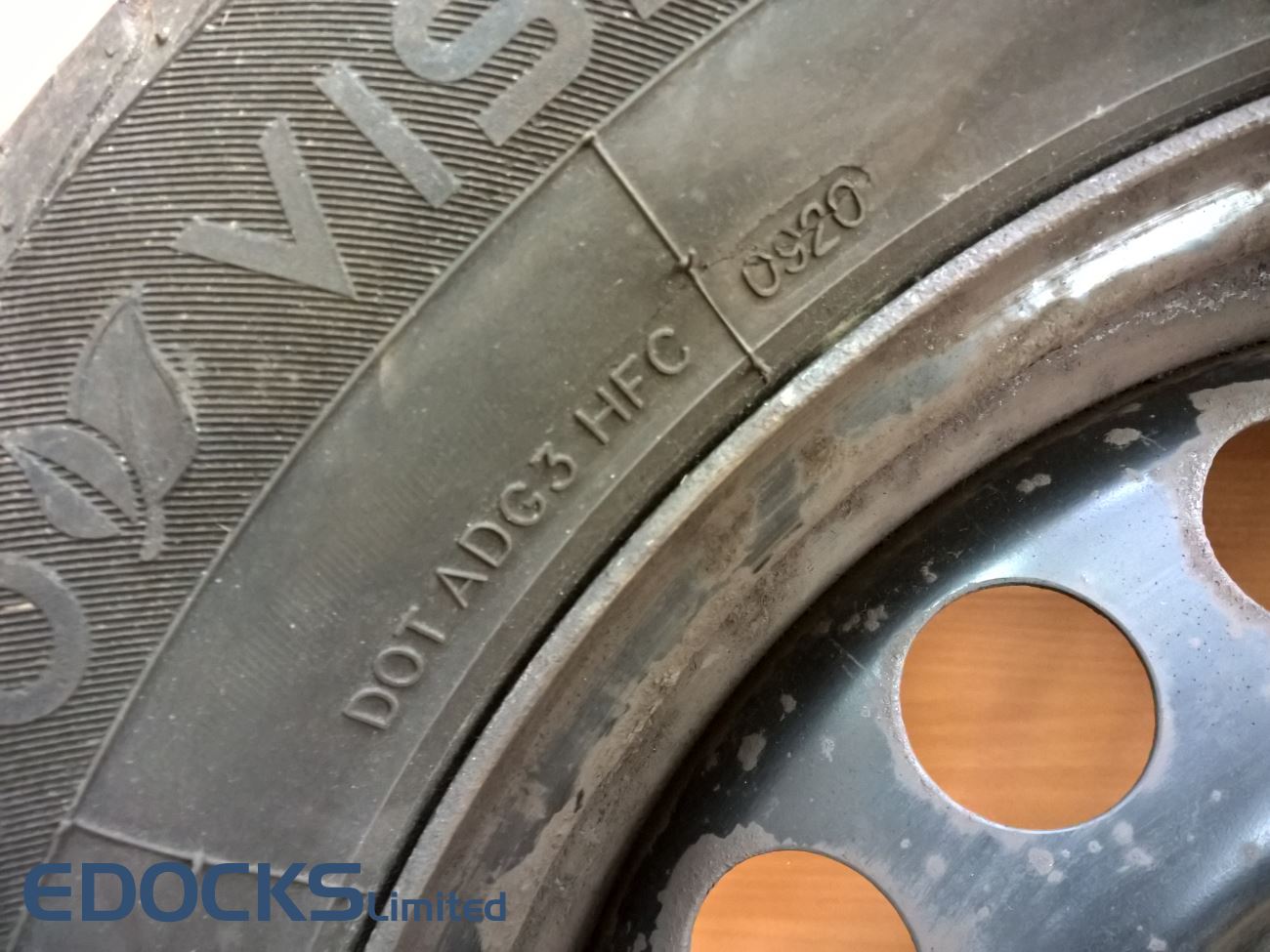 Стоманена джанта гума 16 цола 6,5J ET41 JLS M+S зимна гума 215/60 R16 95V Opel