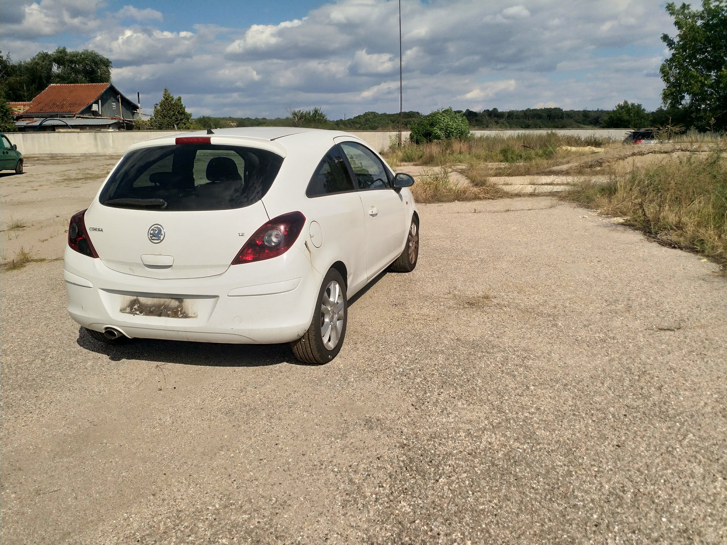 Opel Corsa D 1,2 white Z12XEP 3-door 2009 / S0719 снимки