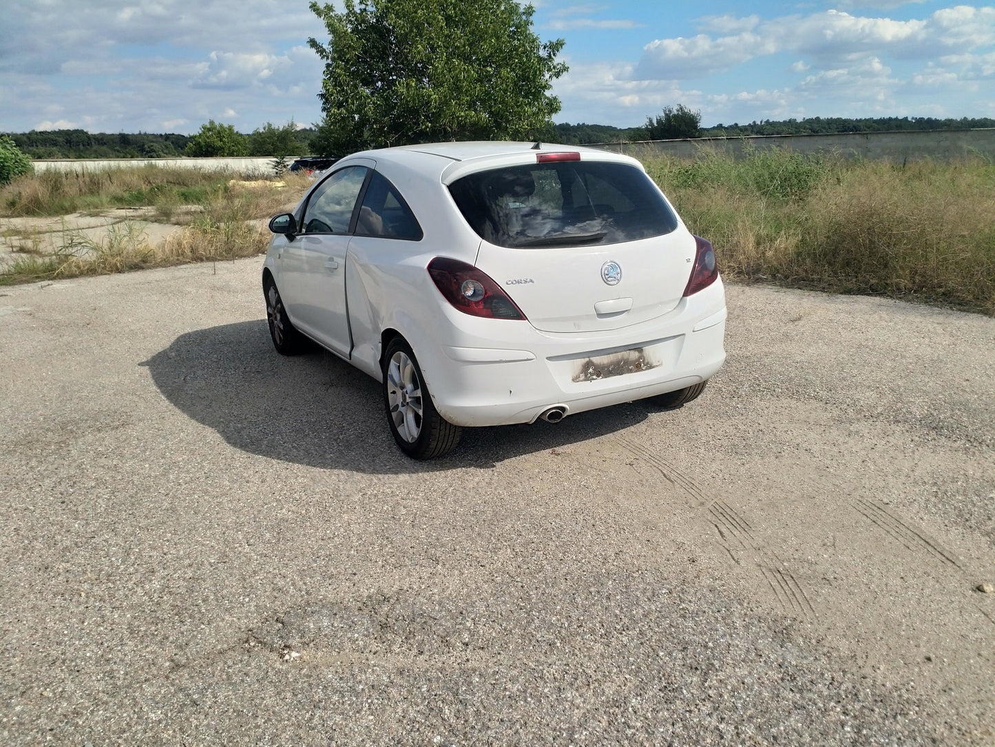 Opel Corsa D 1,2 white Z12XEP 3-door 2009 / S0719 снимки