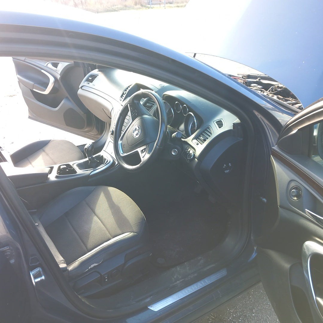 Opel Insignia A 2,0 CDTI A20DTJ blue 2009 / G0908 снимки