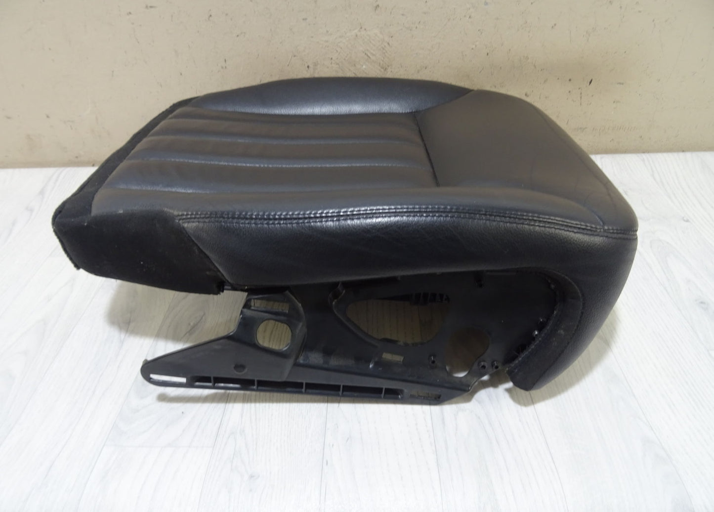 Седалка, пасажерска седалка, подгряване на седалка с памет, предна дясна Mercedes W164 W251