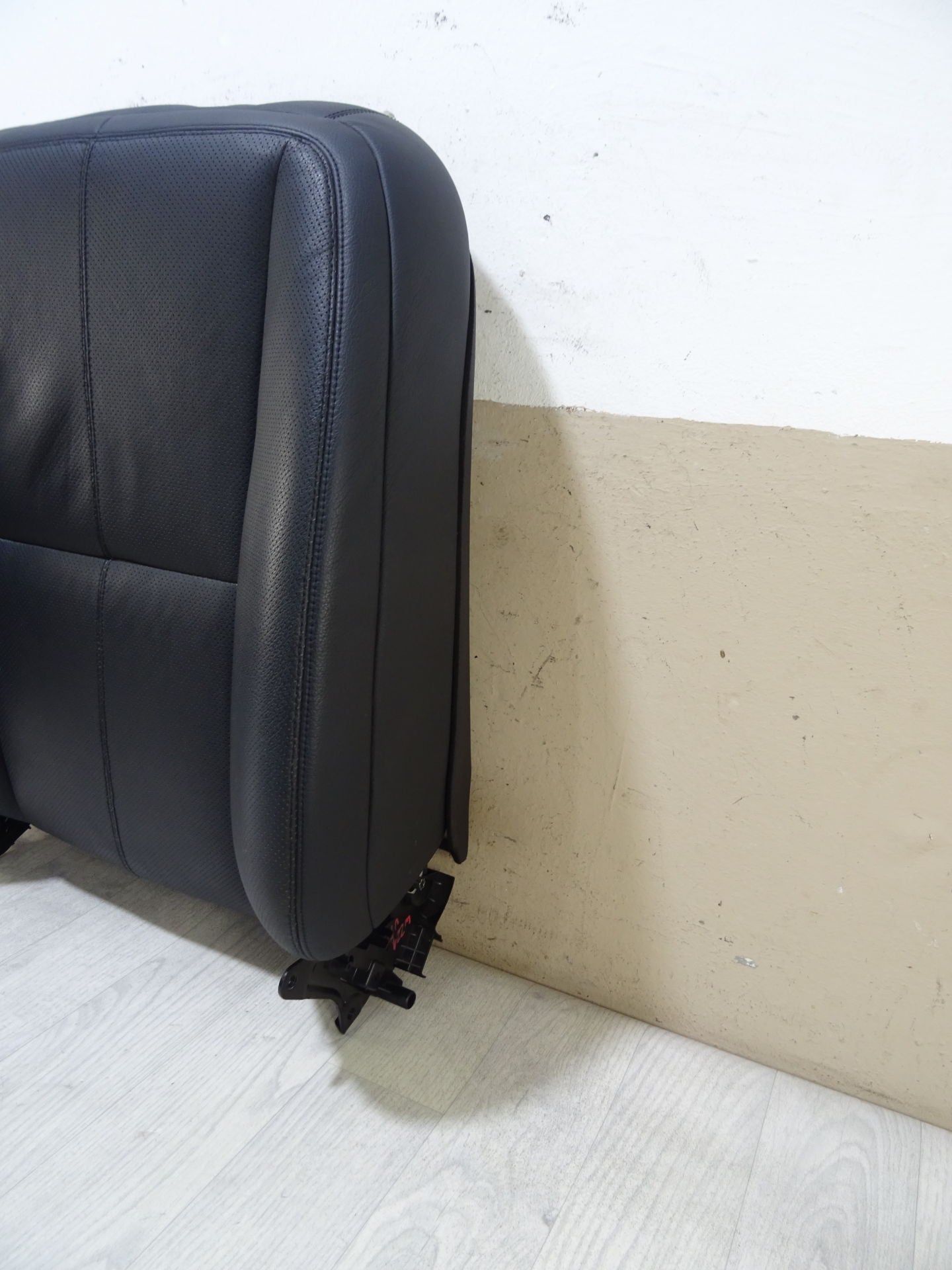 Облегалка на седалката Памет на климатика Подгряване на седалката предна дясна Mercedes W221 S Class