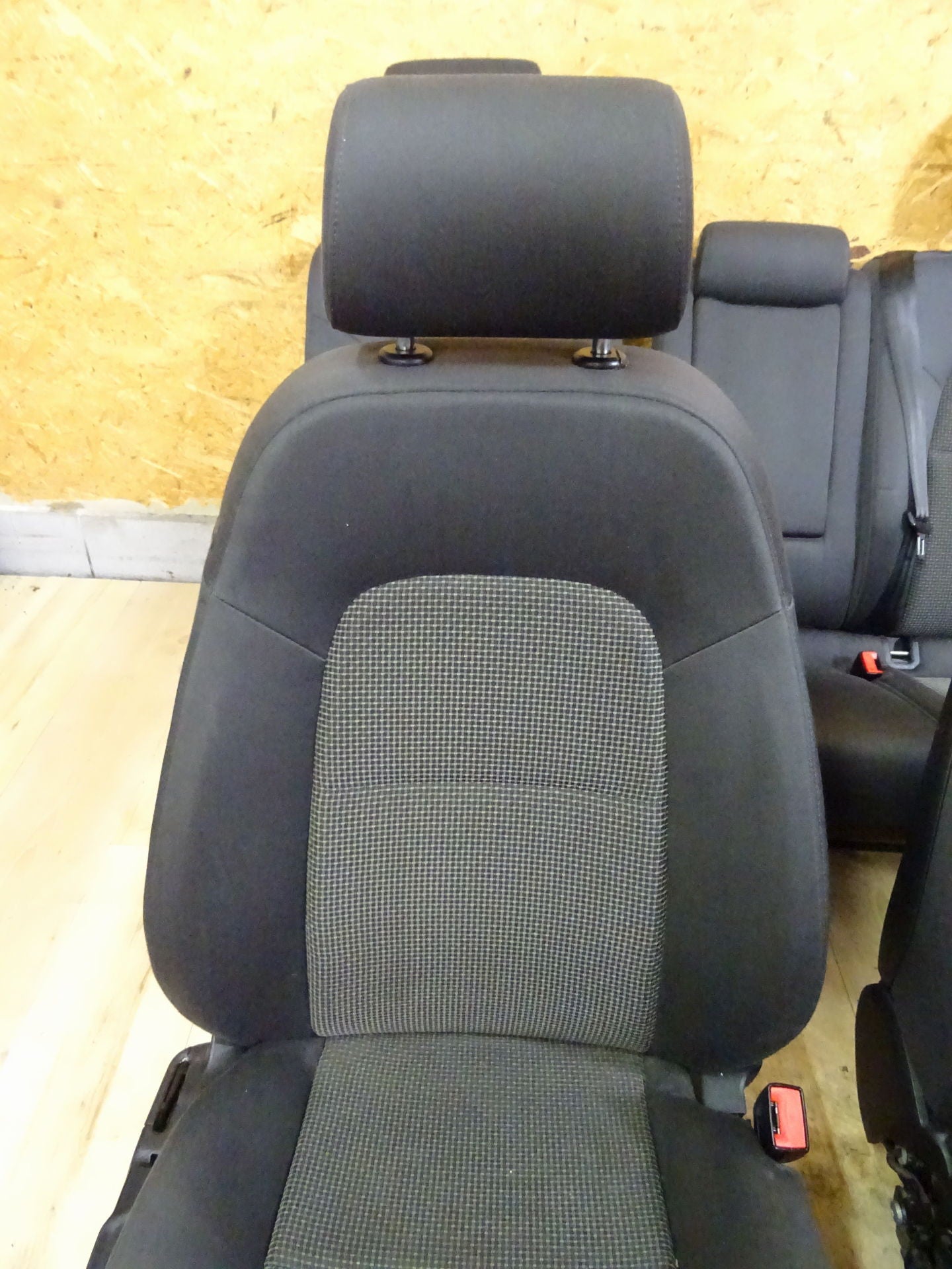 Плат Седалки Седалка Интериор Черни Сиви Седалки Audi Q7 4L