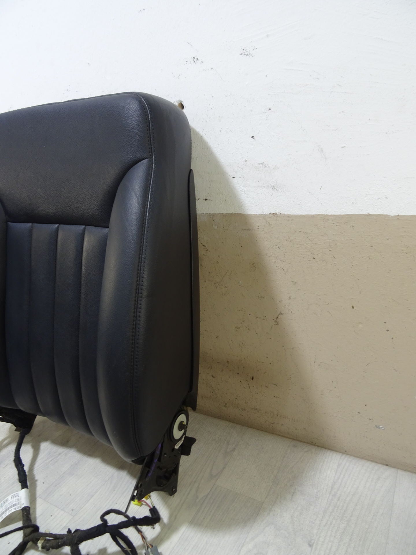 Предна облегалка седалка облегалка кожа предна дясна Mercedes W164 W251