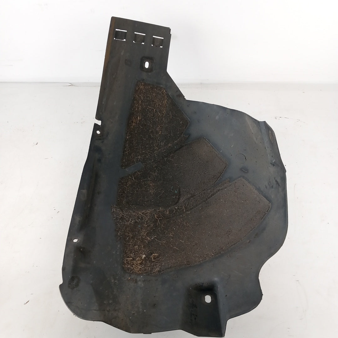 Подкалник преден десен задна част  Opel Astra J