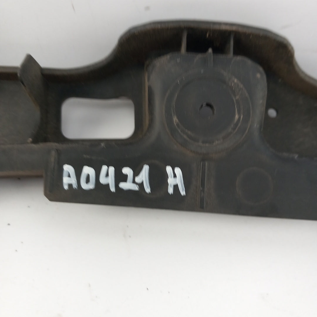 Водач носач предна броня среден Opel Astra H 1,8 GTC 3 врати хечбек