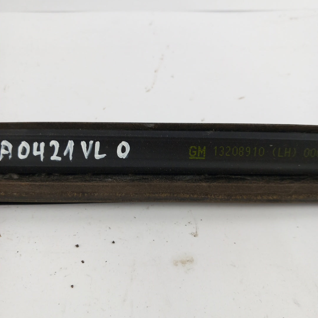 Уплътнение покрив горе лява страна Opel Astra H 1,8 GTC 3 врати хечбек