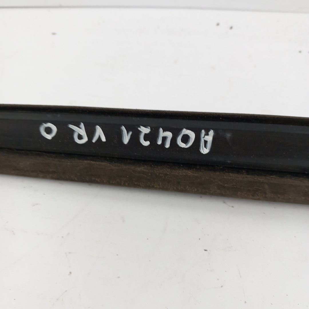 Уплътнение покрив горе дясна страна Opel Astra H 1,8 GTC 3 врати хечбек