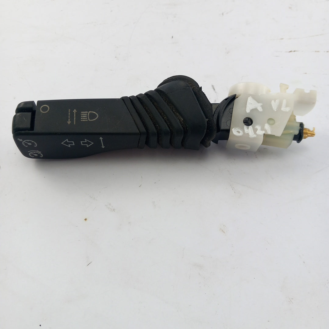 Лост ляв мигачи темпомат волан Opel Astra H 1,8 GTC