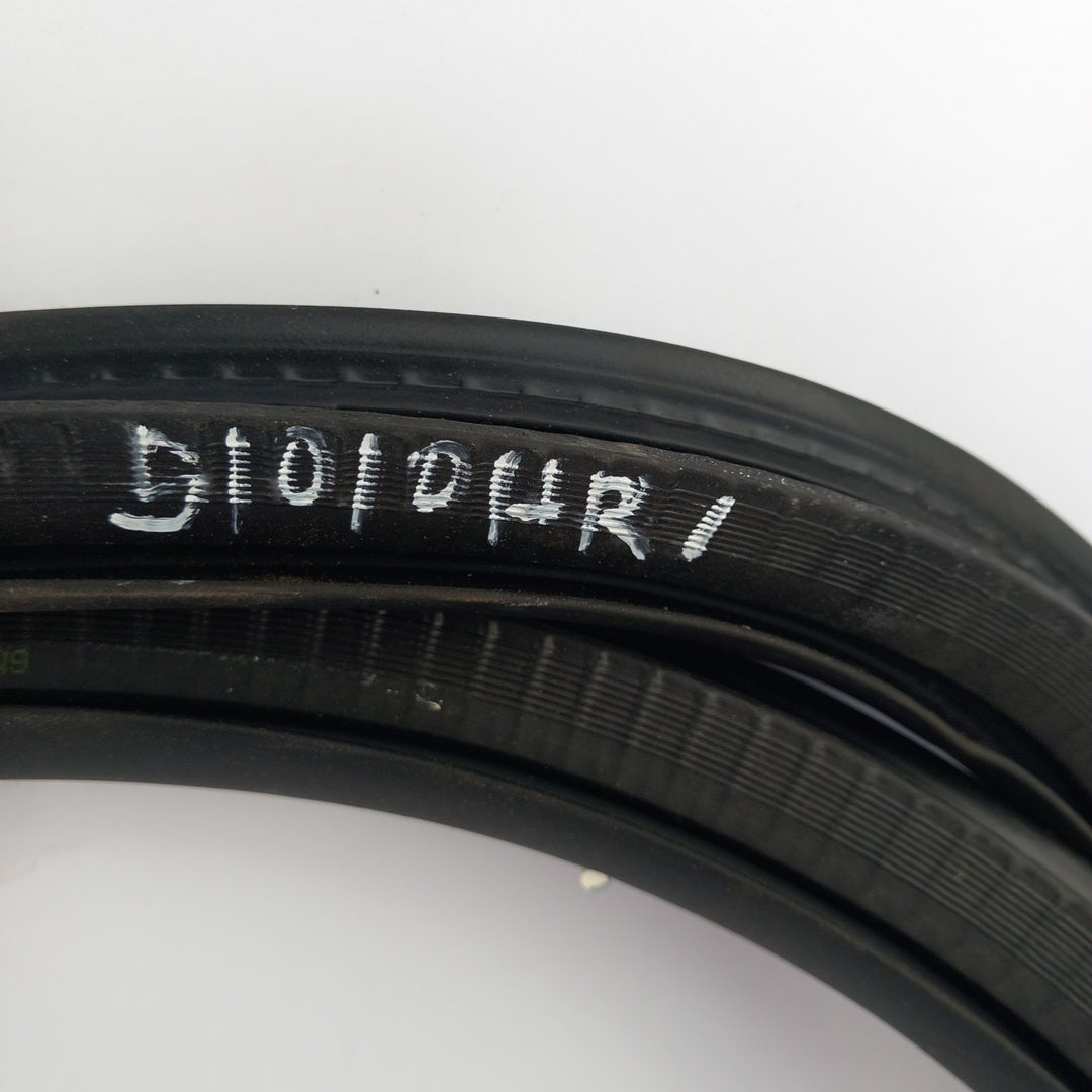 Уплътнение каросерия задна дясна врата Opel Meriva B