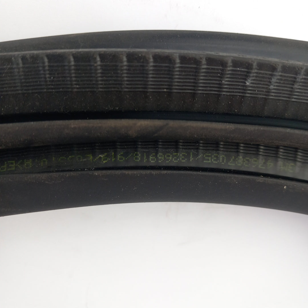 Уплътнение каросерия задна дясна врата Opel Meriva B