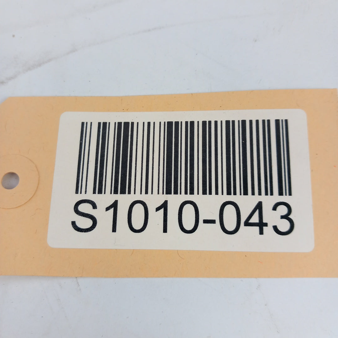 Пластмаса панел черен предна дясна седалка дефектна Opel Meriva B