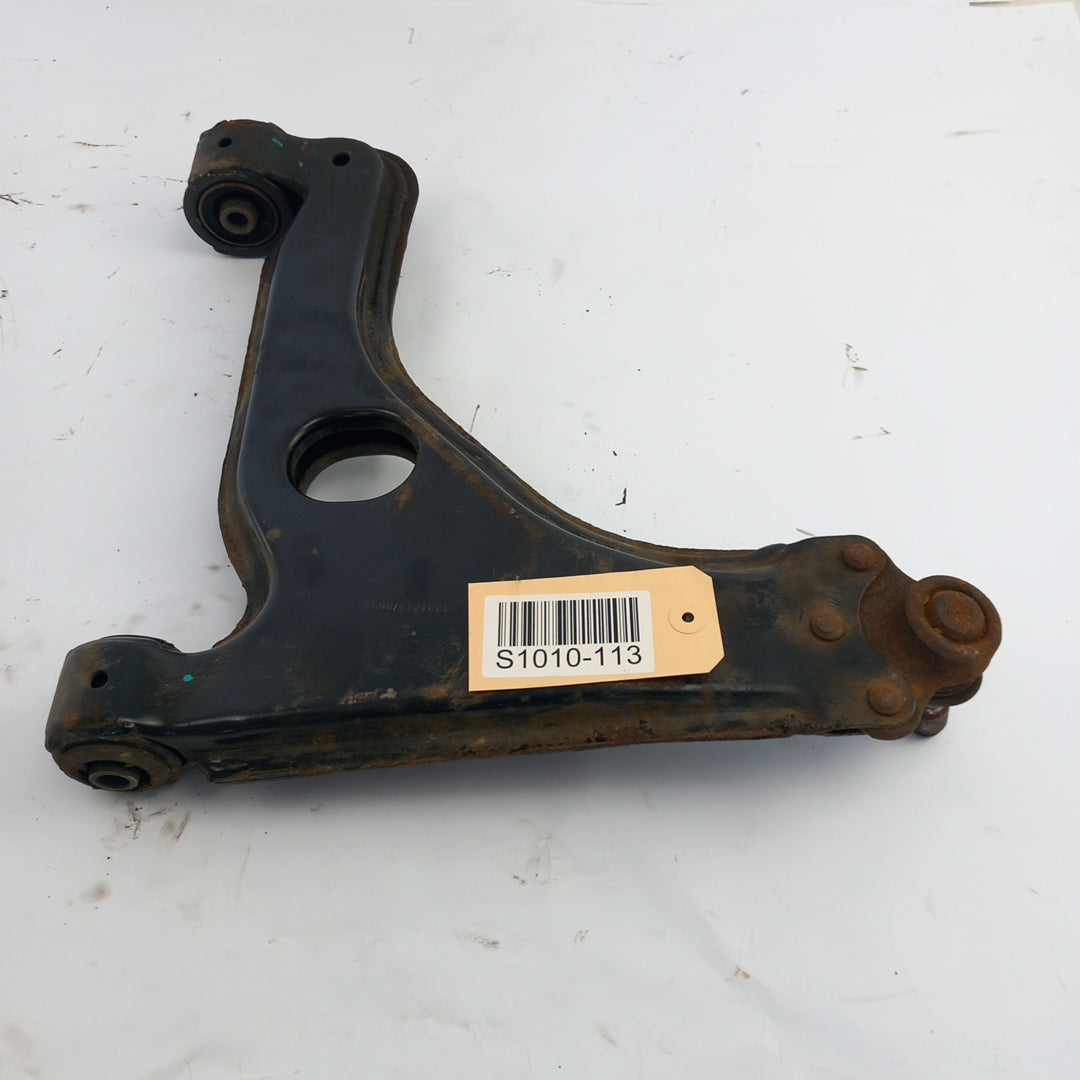 Носач преден десен Opel Meriva B