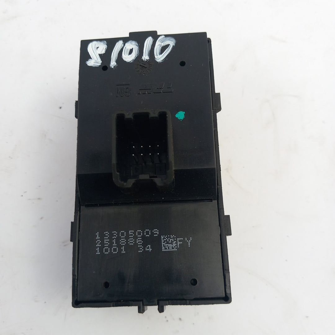 Бутон ел. стъкла предна лява врата черно FY Opel Meriva B