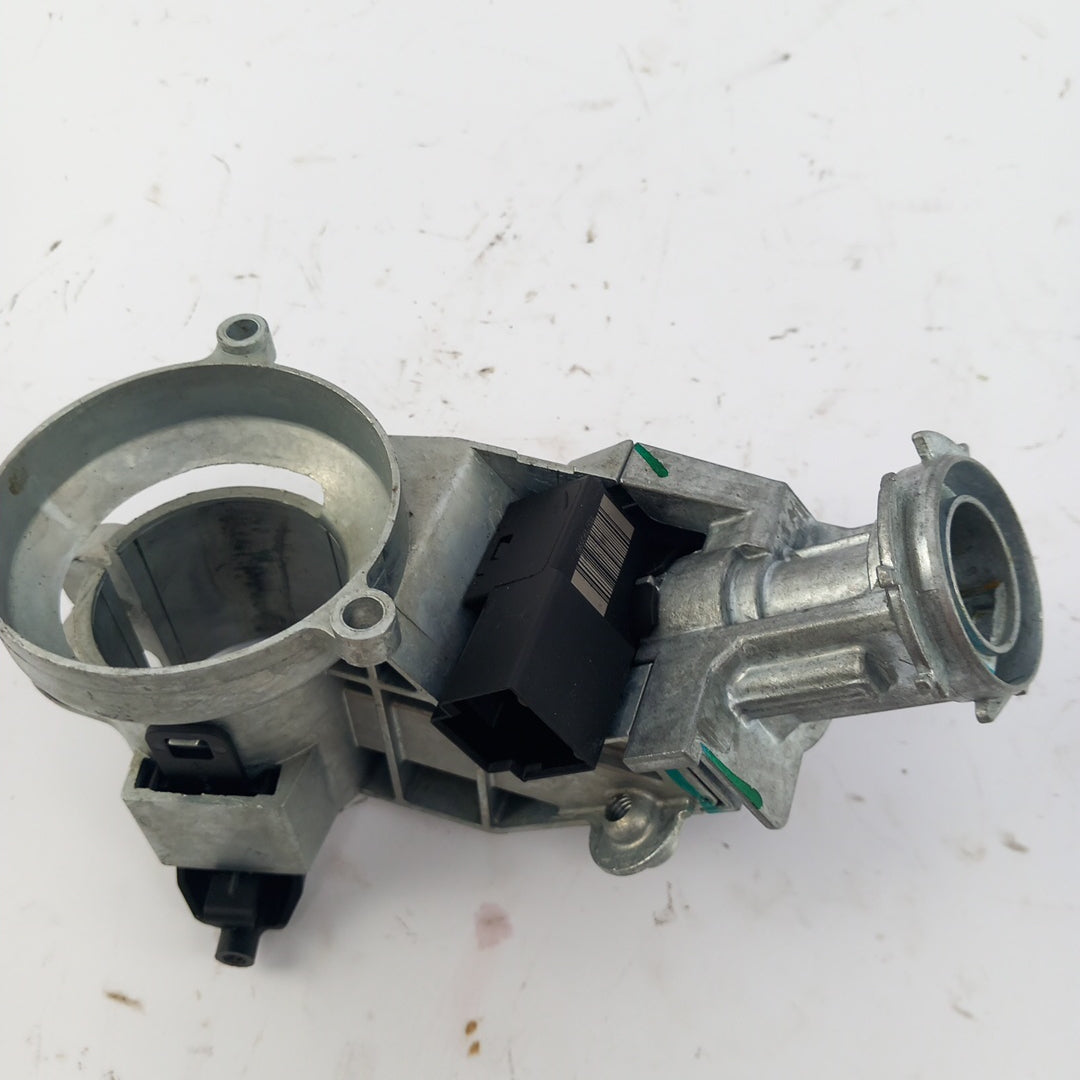 Контактен ключ копрус патрон Opel Corsa D