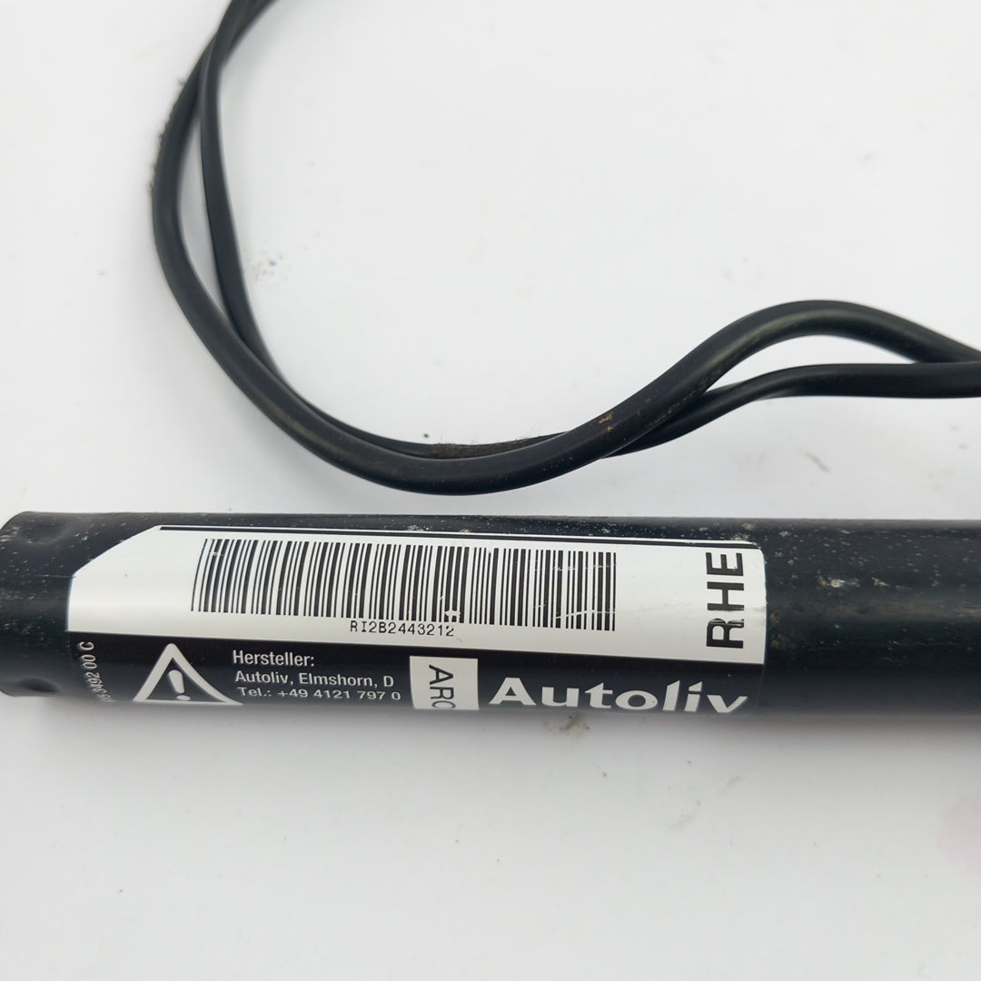 Пиропатрон закопчалка преден десен предпазен колан RHD Opel Corsa D