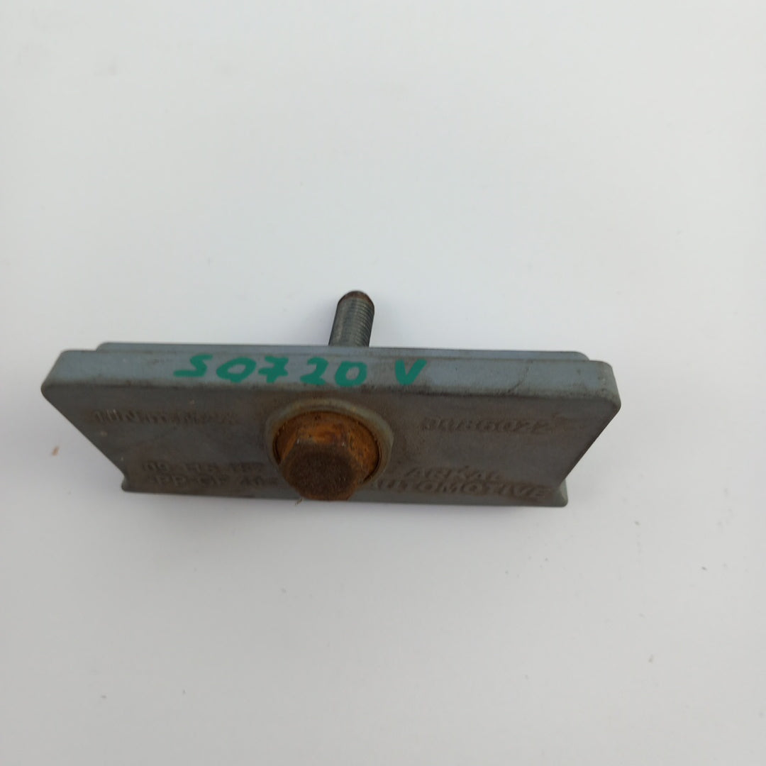 Скоба акумулатор Opel Corsa D 1,4 A14XER