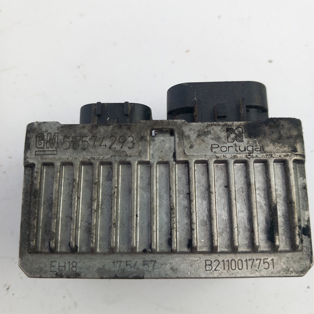 Реле подгрев свещи Opel Zafira C Tourer 2,0 CDTI A20DTH