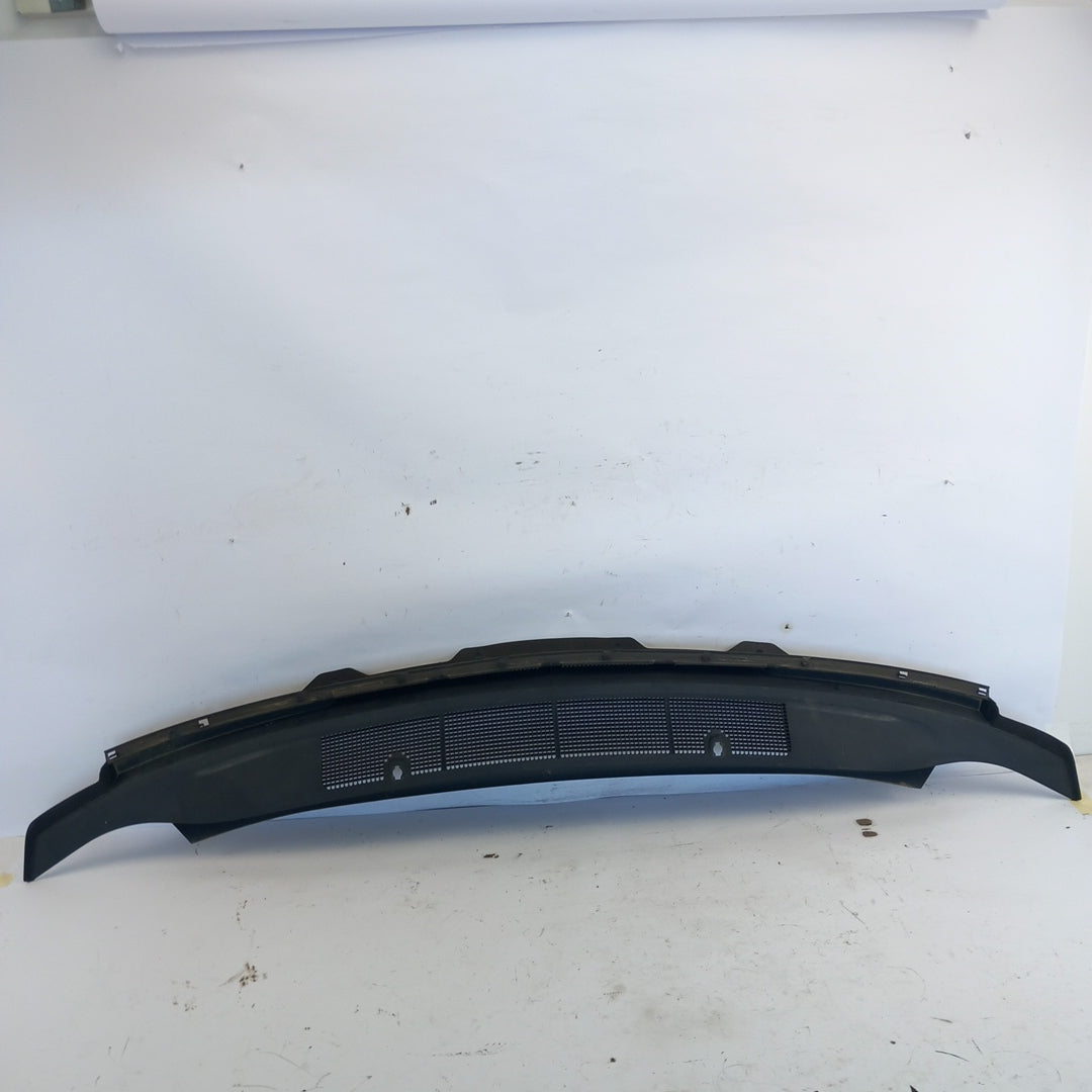 Решетка въздух отводняване предно стъкло Opel Zafira C Tourer