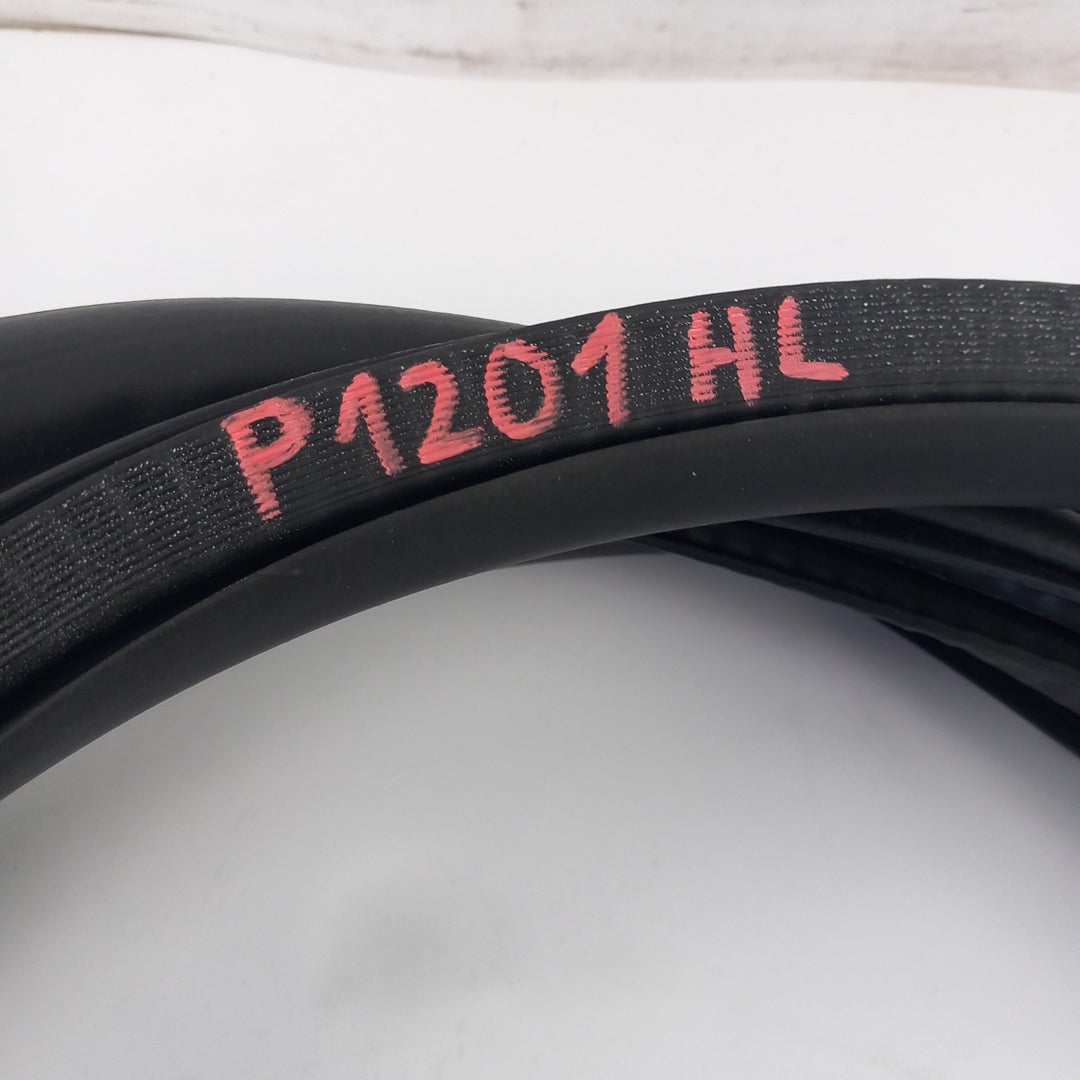 Уплътнение каросерия задна лява врата Opel Zafira C Tourer