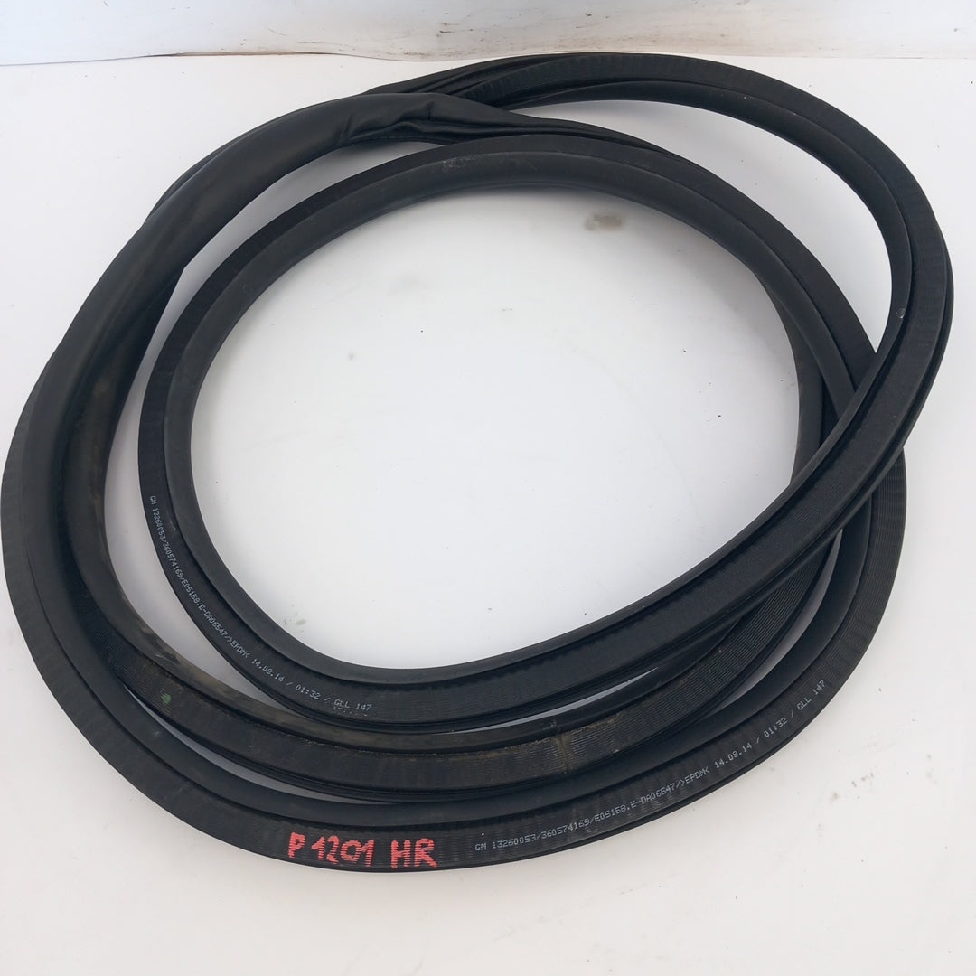 Уплътнение каросерия задна дясна врата Opel Zafira C Tourer