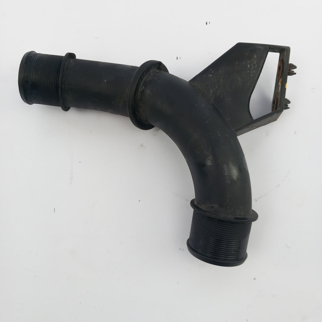 Тръба интеркулер Среден изход Opel Mokka 1,7 CDTI A17DTS