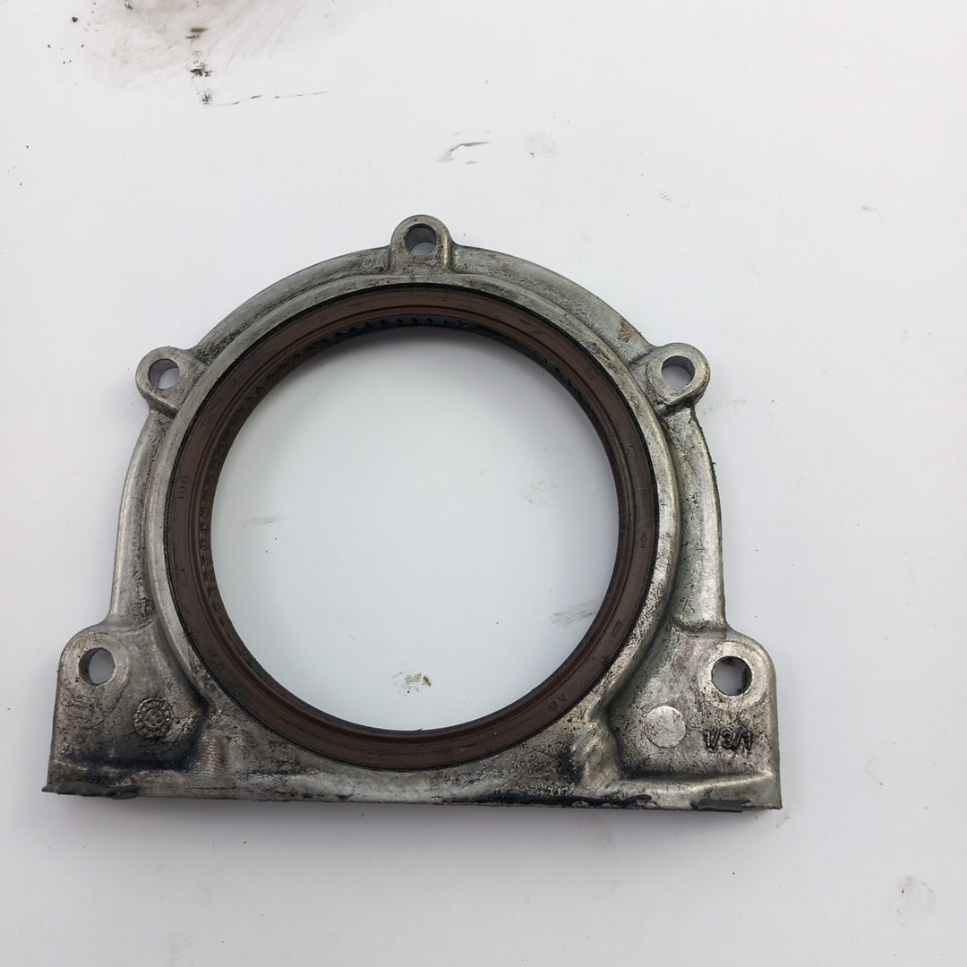 Капак държач семеринг колянов вал Opel Mokka