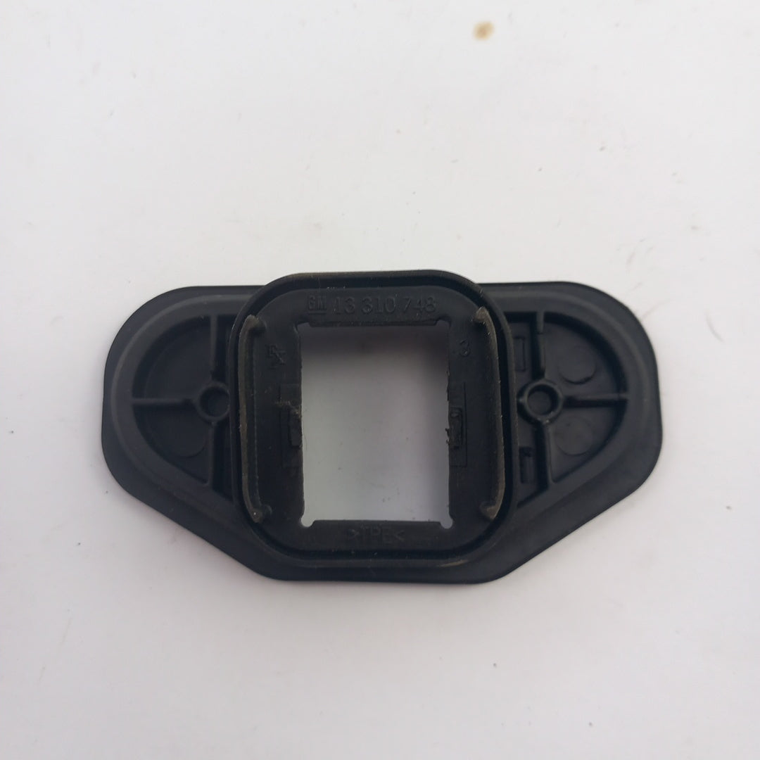 Уплътнение стопер предна врата Opel Astra J