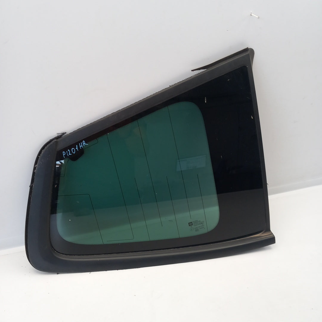 Стъкло фиксирано задна дясна стена Opel Zafira C Tourer