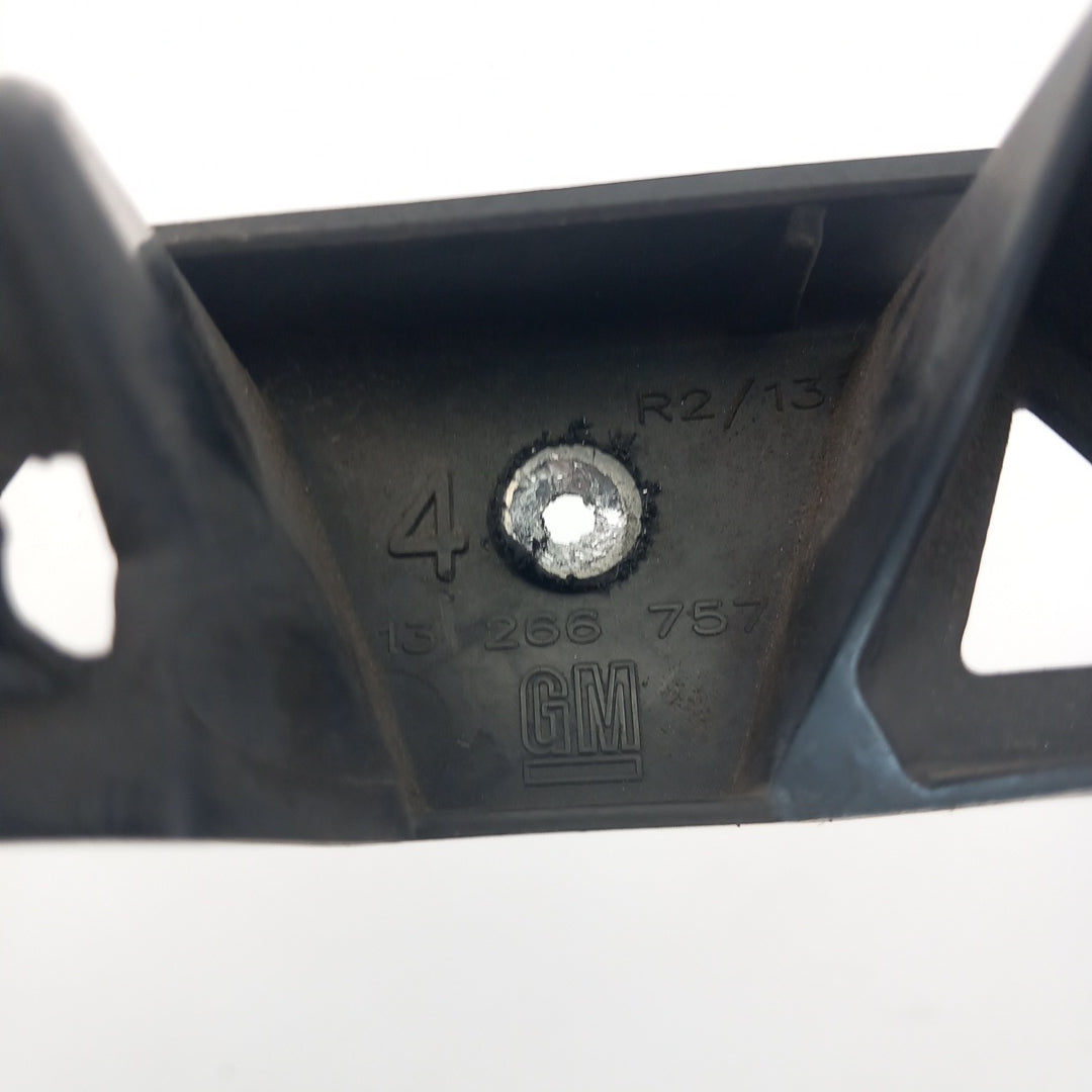 Водач задна броня централен Opel Astra J Sports Tourer