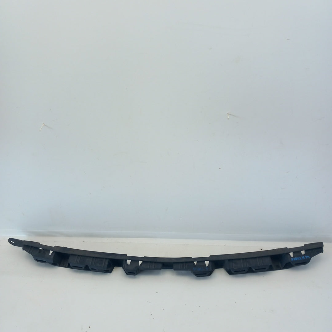 Водач задна броня централен Opel Astra J Sports Tourer