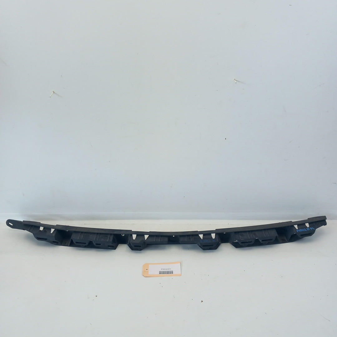 Водач задна броня централен Opel Astra J Sports Tourer