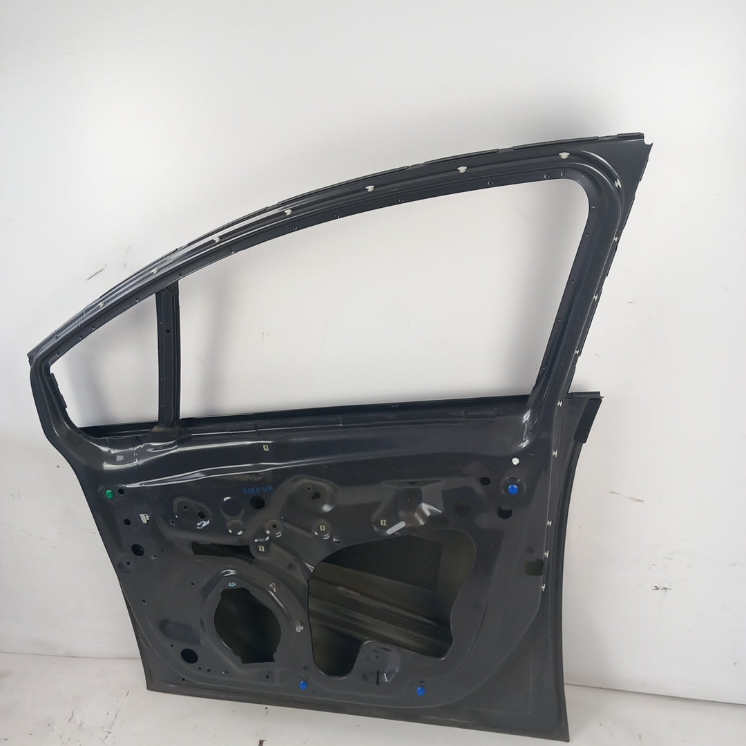 Врата предна дясна Z177 Karbongrau Opel Meriva B